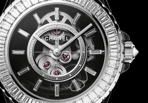 Chanel j12 x ray